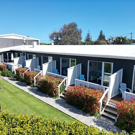 Leigh Central Bagian luar foto