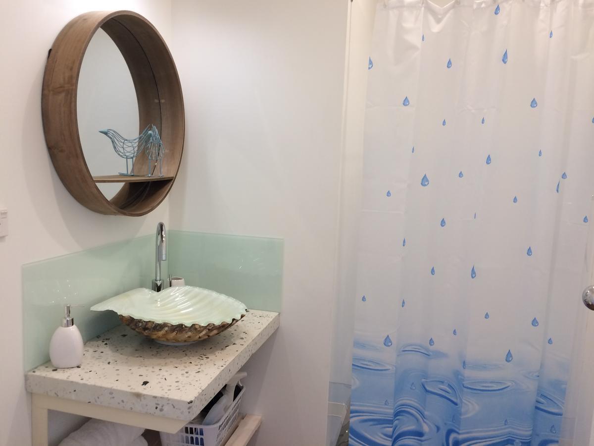 Leigh Central Bagian luar foto
